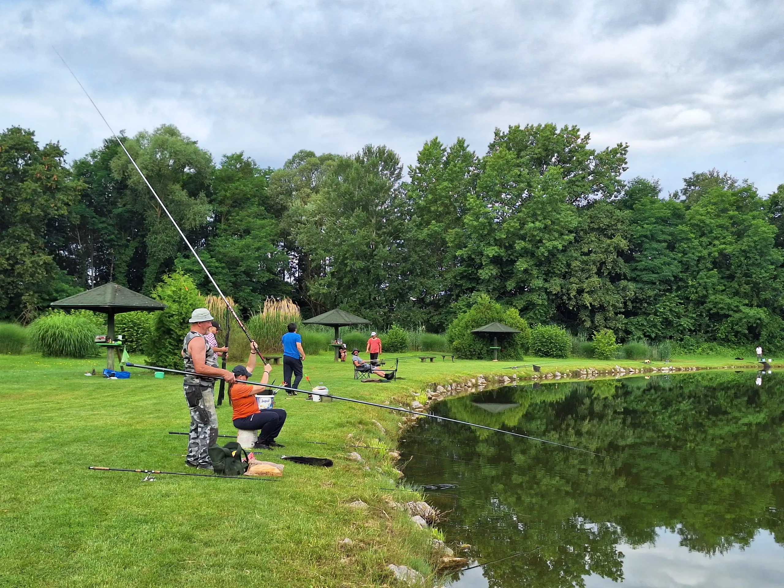 Mursko Središće – Ljeto uz Muru, lov ribe udicom na plovak (9) Mursko Središće – Ljeto uz Muru, lov ribe udicom na plovak (9)