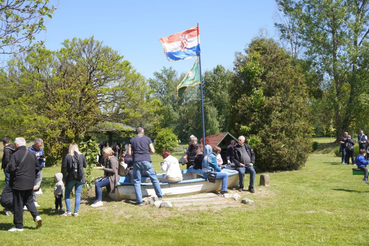 Mursko Središće prvi maj (60) Mursko Središće prvi maj (60)