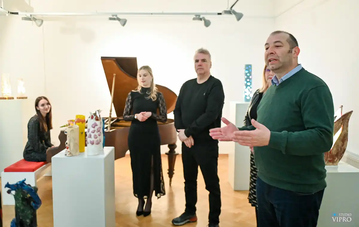 Muzej Prelog izložba učenika Grdaiteljske škole ČK (8) Muzej Prelog izložba učenika Grdaiteljske škole ČK (8)