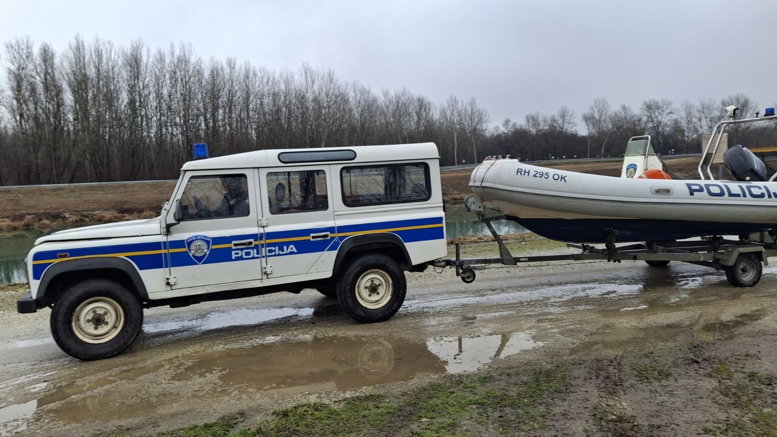 NADA NE PRESTAJE Prijatelji pomažu policiji, vatrogascima i HGSS-u u traženju Josipa Špoljara (1)