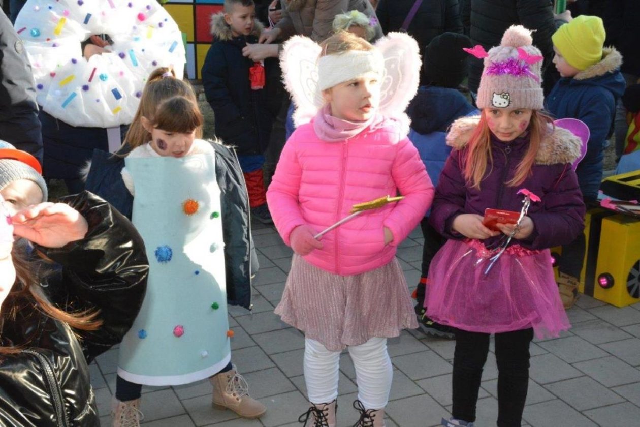 NAJBOLJA MASKA Mali Liam Žinić osvojio titulu na dobravskom fašenjku (1) NAJBOLJA MASKA Mali Liam Žinić osvojio titulu na dobravskom fašenjku (1)