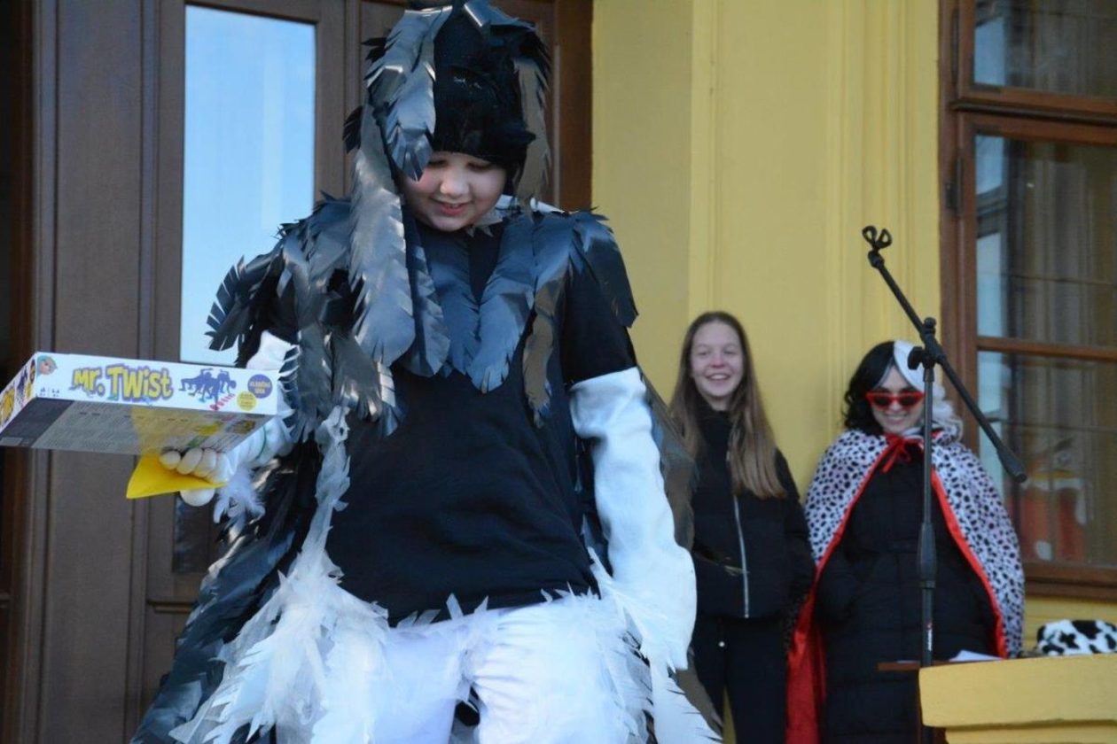 NAJBOLJA MASKA Mali Liam Žinić osvojio titulu na dobravskom fašenjku (7) NAJBOLJA MASKA Mali Liam Žinić osvojio titulu na dobravskom fašenjku (7)