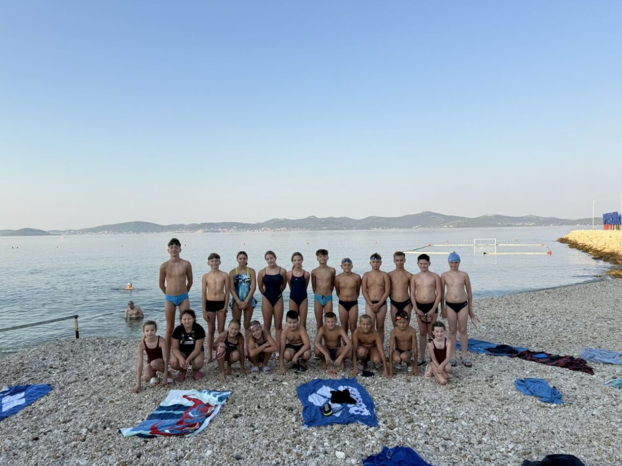 NAŠI PLIVAČI Članovi ČPK-a proveli nezaboravan tjedan priprema i ljetovanja u Zadru (1)
