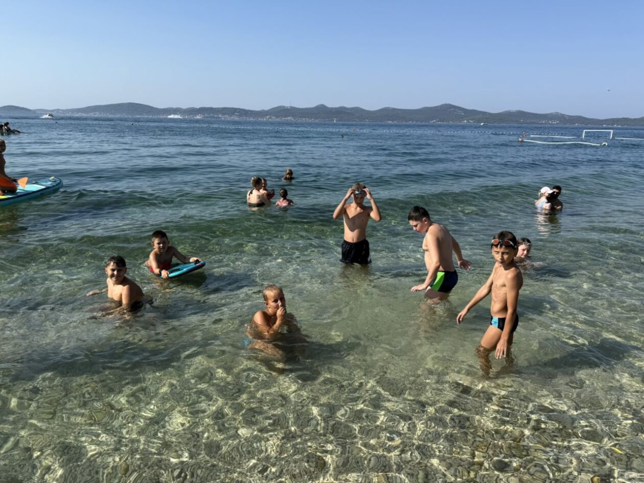 NAŠI PLIVAČI Članovi ČPK-a proveli nezaboravan tjedan priprema i ljetovanja u Zadru (10)