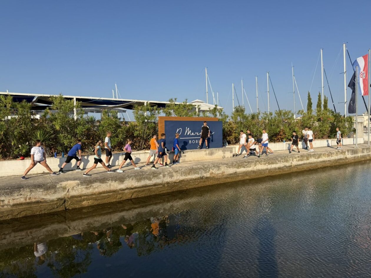 NAŠI PLIVAČI Članovi ČPK-a proveli nezaboravan tjedan priprema i ljetovanja u Zadru (9)