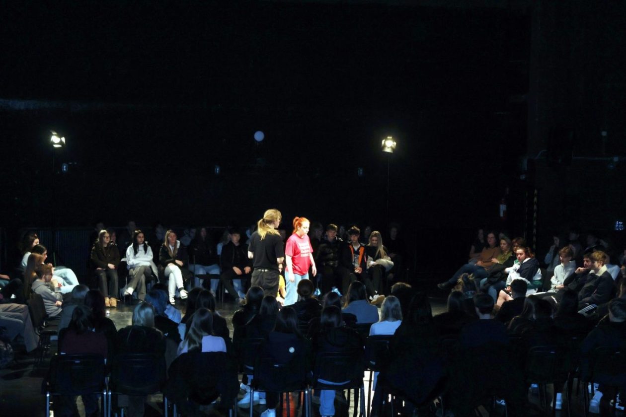 NE-NASILJE VOL. 2 Festival u Čakovcu otvorio teme mentalnog zdravlja i prevencije nasilja (12) NE-NASILJE VOL. 2 Festival u Čakovcu otvorio teme mentalnog zdravlja i prevencije nasilja (12)