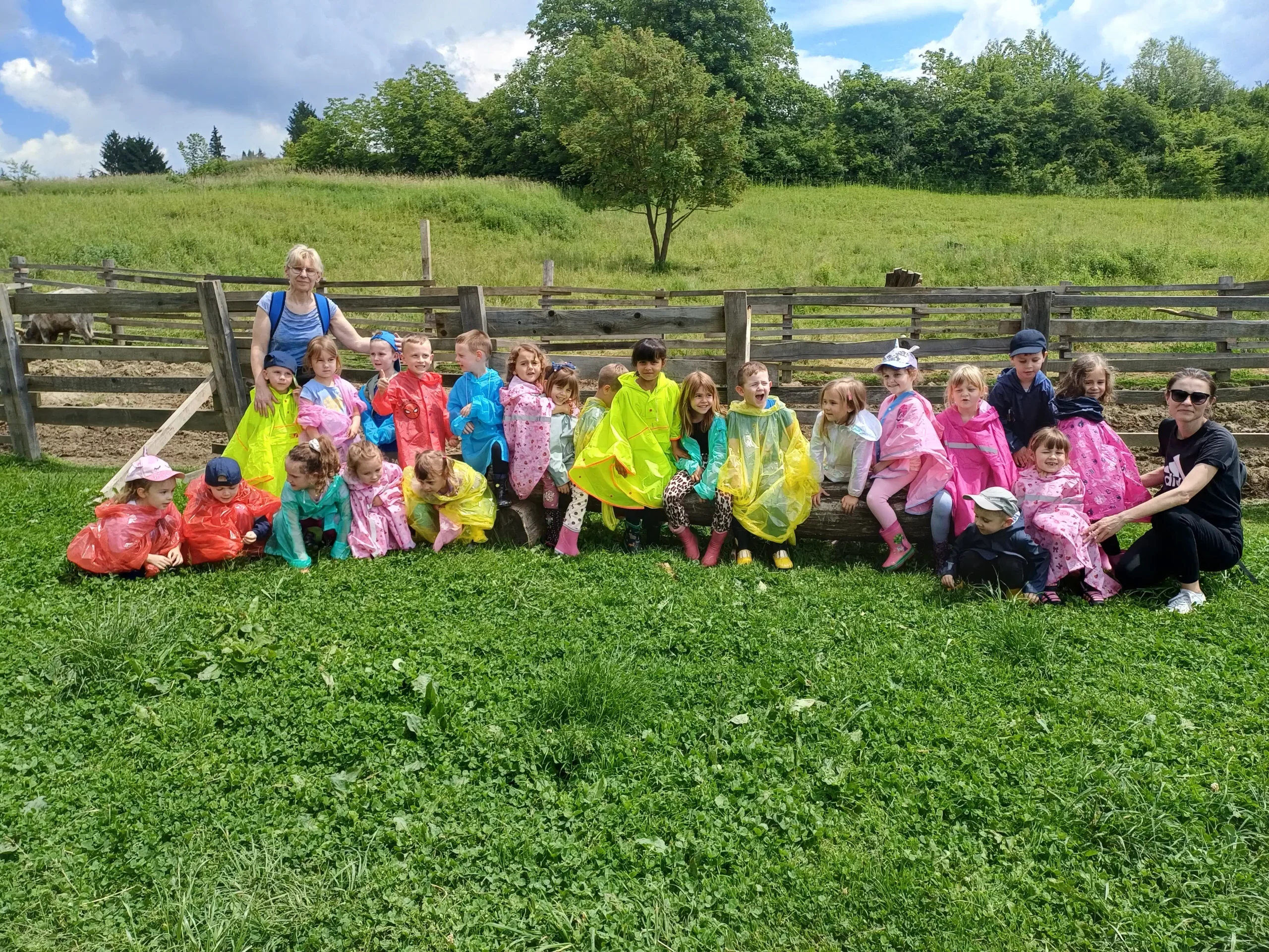 NEDELIŠĆE Dječji vrtić Zvončić posjetio „Svijet prirode“ u Lužanu Biškupečkom (5) NEDELIŠĆE Dječji vrtić Zvončić posjetio „Svijet prirode“ u Lužanu Biškupečkom (5)