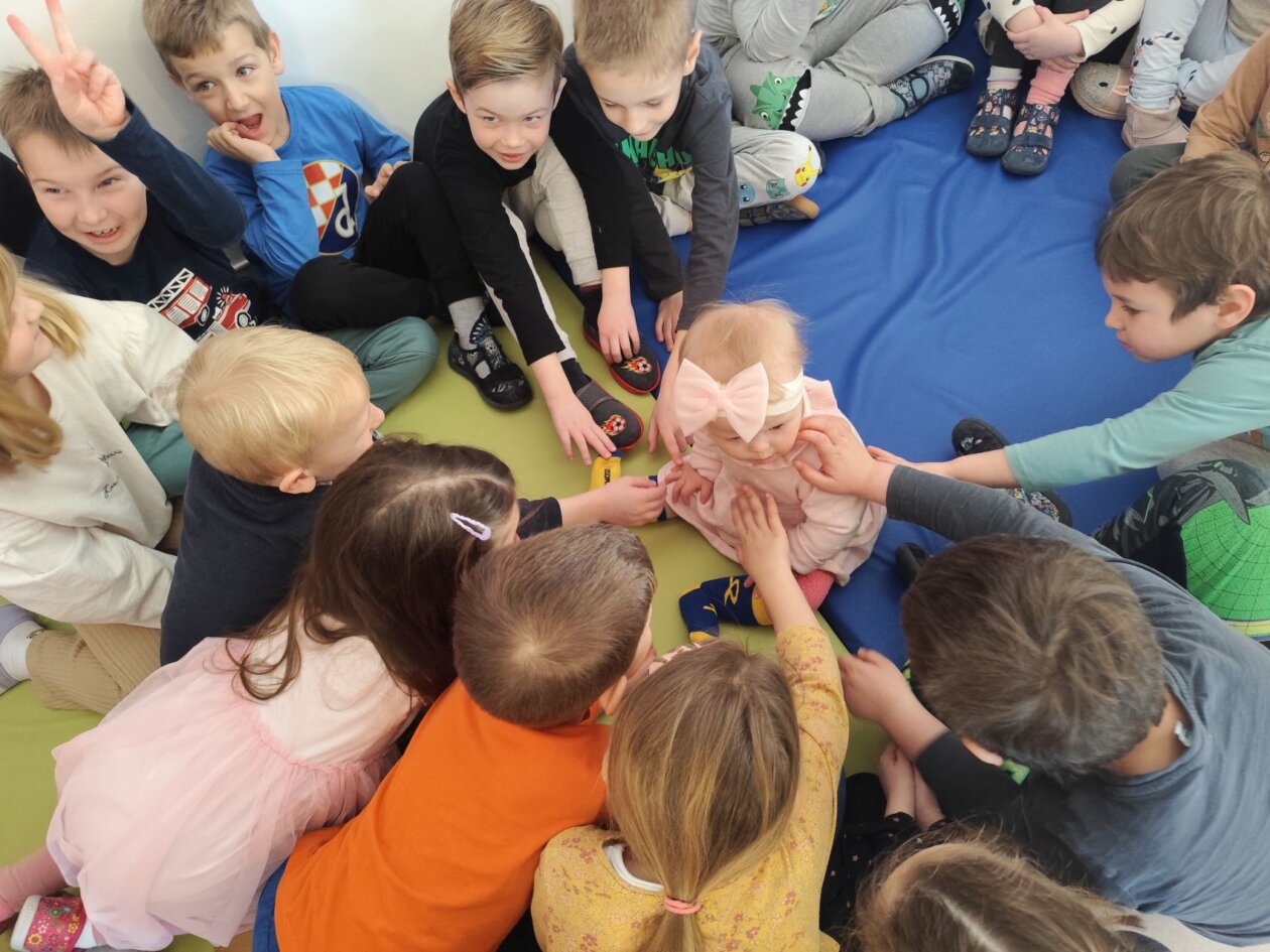 NEDELIŠĆE Mali znak, velika poruka Vrtići obilježili Dan osoba sa sindromom Down (4) NEDELIŠĆE Mali znak, velika poruka Vrtići obilježili Dan osoba sa sindromom Down (1)