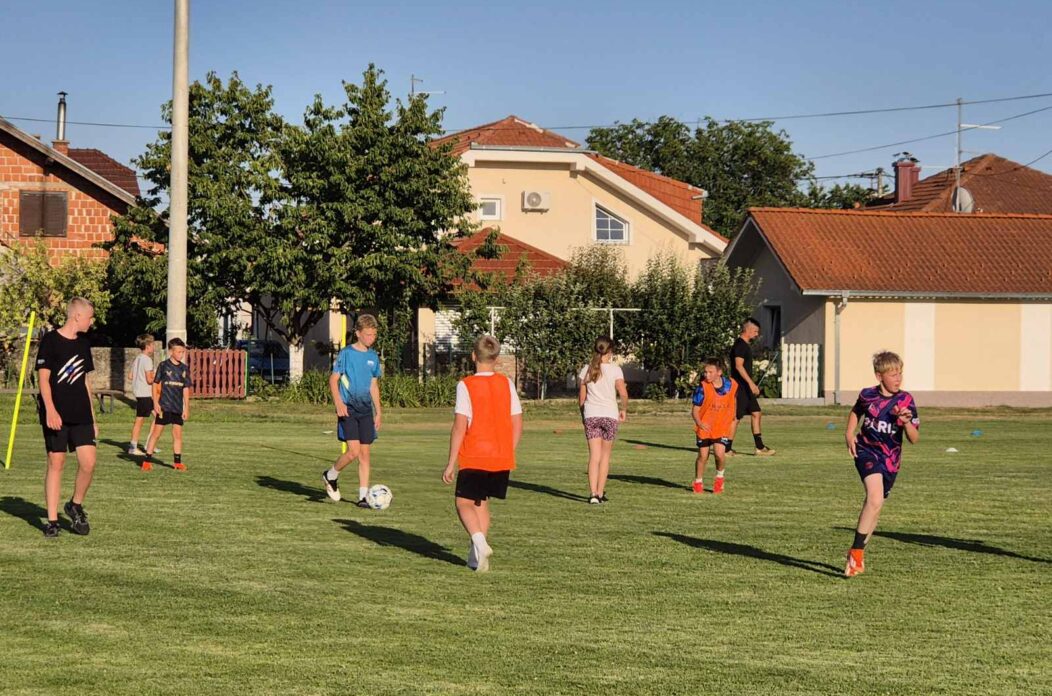 NEDELIŠĆE Nogometni kamp otvorio Sportsko ljeto (2) NEDELIŠĆE Nogometni kamp otvorio Sportsko ljeto (2)