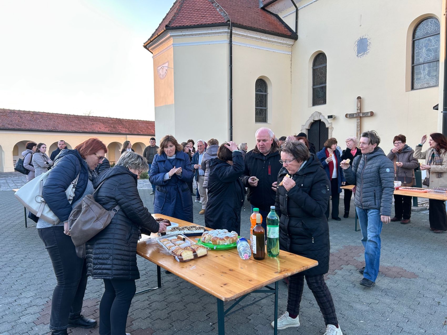 NEDELIŠĆE Održan seminar nove evangelizacije u Župi Presvetog Trojstva (15) NEDELIŠĆE Održan seminar nove evangelizacije u Župi Presvetog Trojstva (15)