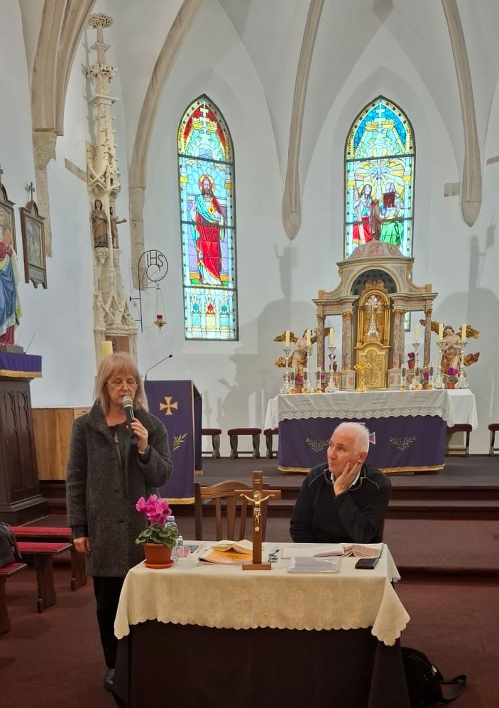 NEDELIŠĆE Održan seminar nove evangelizacije u Župi Presvetog Trojstva (16) NEDELIŠĆE Održan seminar nove evangelizacije u Župi Presvetog Trojstva (16)