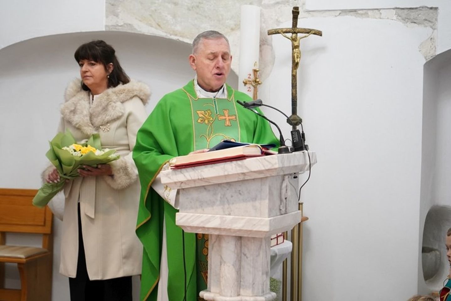 NEDJELJA BOŽJE RIJEČI Devetnaest čitača postavljeno u službu lektora u Sv. Martinu na Muri (1) NEDJELJA BOŽJE RIJEČI Devetnaest čitača postavljeno u službu lektora u Sv. Martinu na Muri (1)