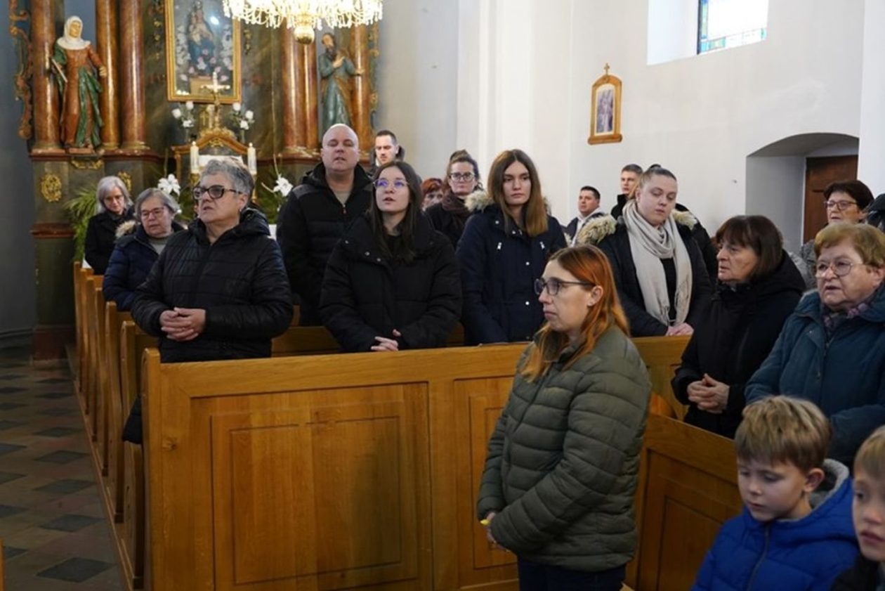 NEDJELJA BOŽJE RIJEČI Devetnaest čitača postavljeno u službu lektora u Sv. Martinu na Muri (8)
