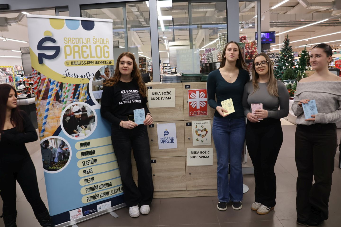 NEKA BOŽIĆ BUDE SVIMA Učenici Srednje škole Prelog sudjelovali u plemenitoj humanitarnoj akciji (1) NEKA BOŽIĆ BUDE SVIMA Učenici Srednje škole Prelog sudjelovali u plemenitoj humanitarnoj akciji (1)