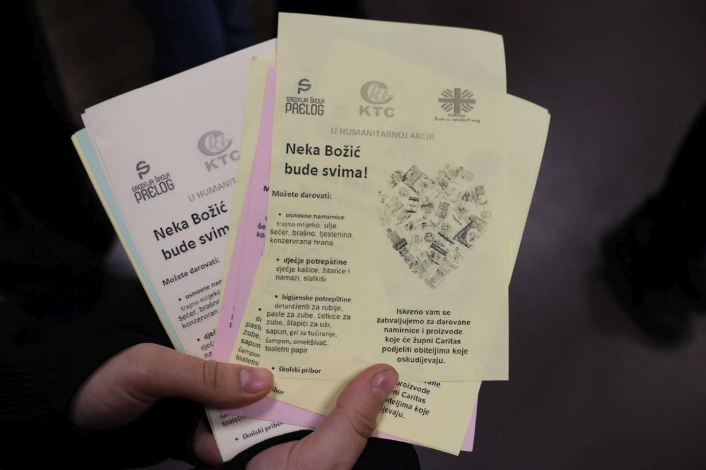 NEKA BOŽIĆ BUDE SVIMA Učenici Srednje škole Prelog sudjelovali u plemenitoj humanitarnoj akciji (10) NEKA BOŽIĆ BUDE SVIMA Učenici Srednje škole Prelog sudjelovali u plemenitoj humanitarnoj akciji (10)