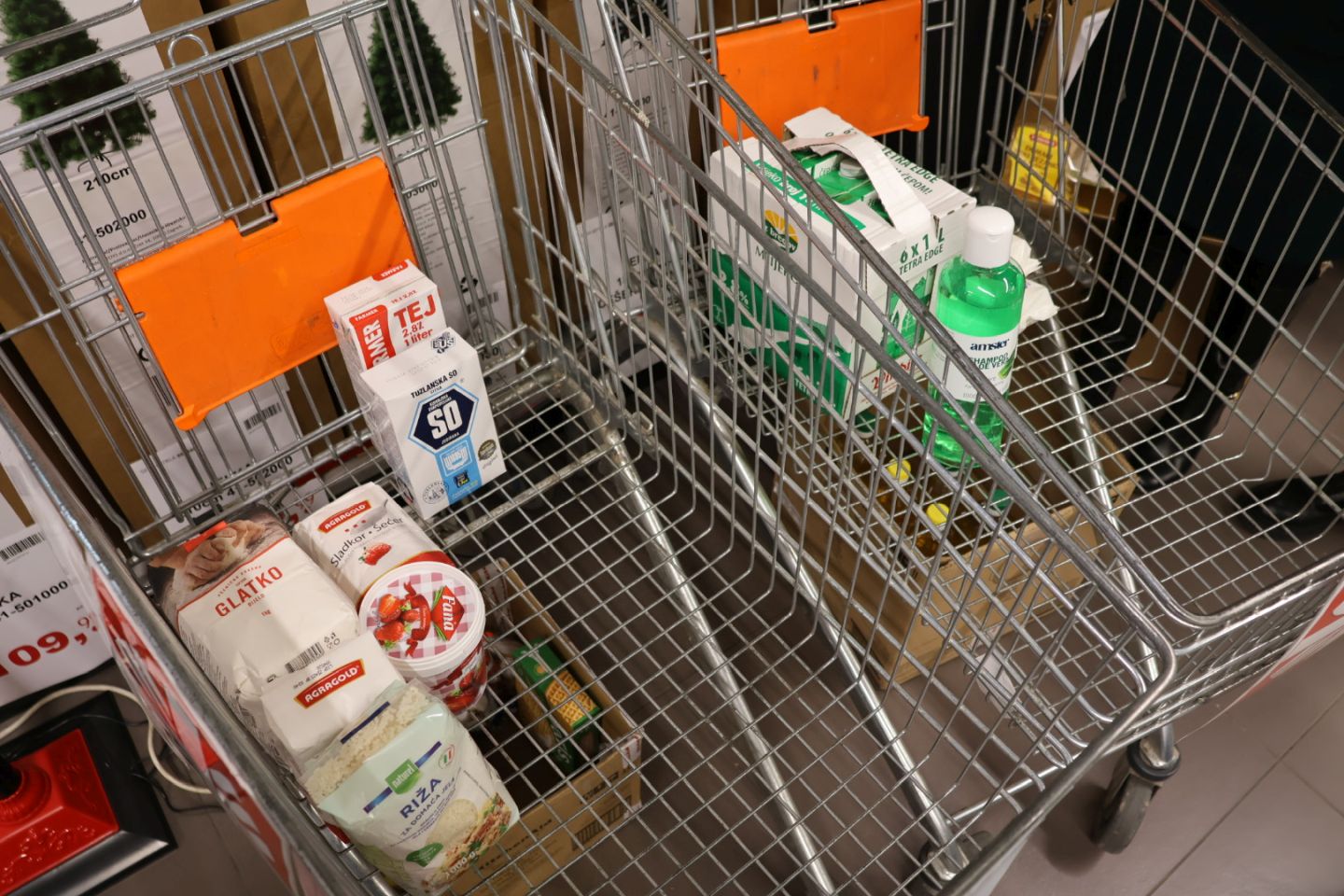 NEKA BOŽIĆ BUDE SVIMA Učenici Srednje škole Prelog sudjelovali u plemenitoj humanitarnoj akciji (15) NEKA BOŽIĆ BUDE SVIMA Učenici Srednje škole Prelog sudjelovali u plemenitoj humanitarnoj akciji (15)