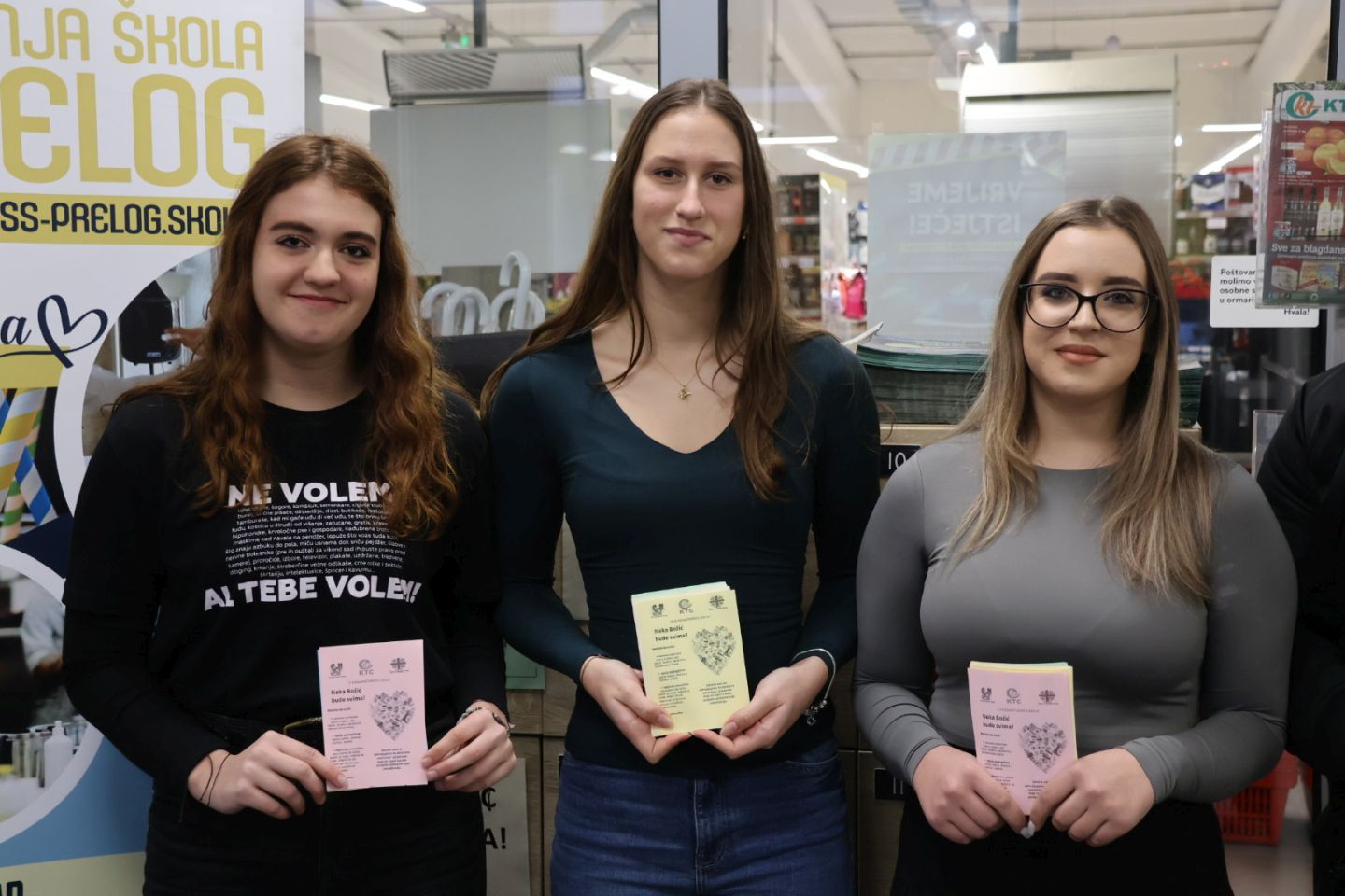 NEKA BOŽIĆ BUDE SVIMA Učenici Srednje škole Prelog sudjelovali u plemenitoj humanitarnoj akciji (8) NEKA BOŽIĆ BUDE SVIMA Učenici Srednje škole Prelog sudjelovali u plemenitoj humanitarnoj akciji (8)