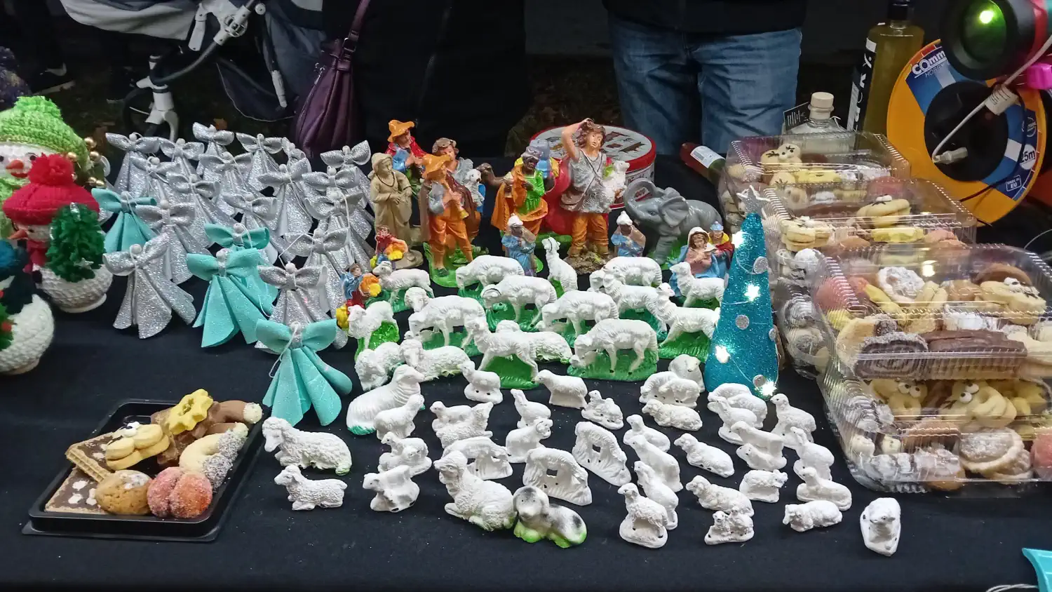 NEOBIČNE FIGURE Heklani snjegovići Davorke Novak prava su atrakcija (1)