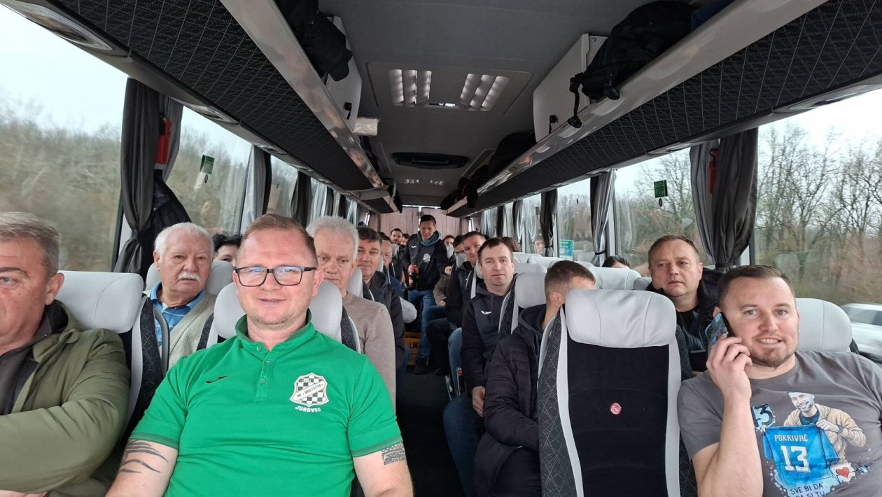 NK BRATSTVO JUROVEC Prijateljska utakmica u čast Nikole Pokrivača završila pobjedom domaćina (3)