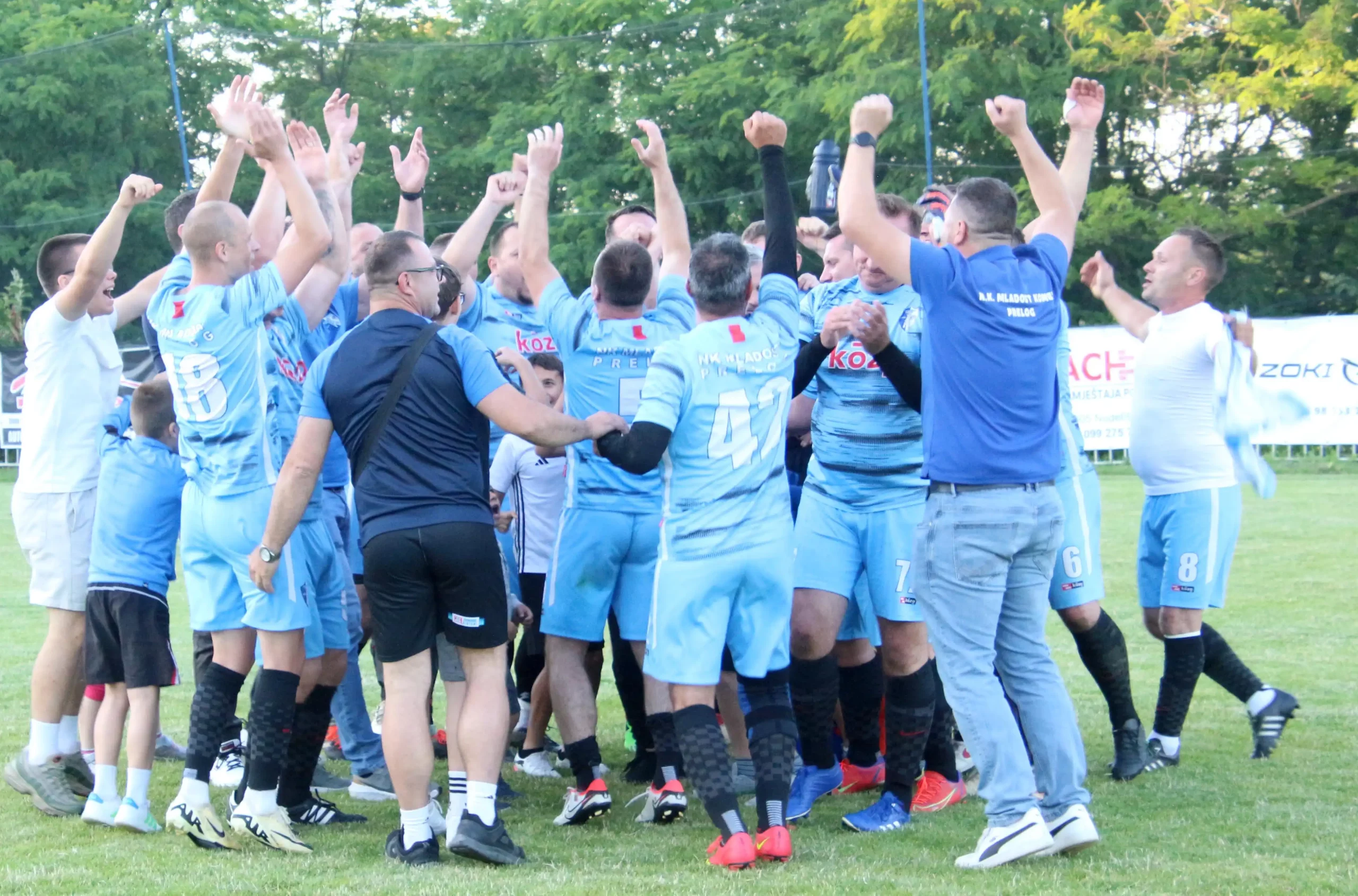 NK Mladost Komet – veterani (5) NK Mladost Komet – veterani (5)