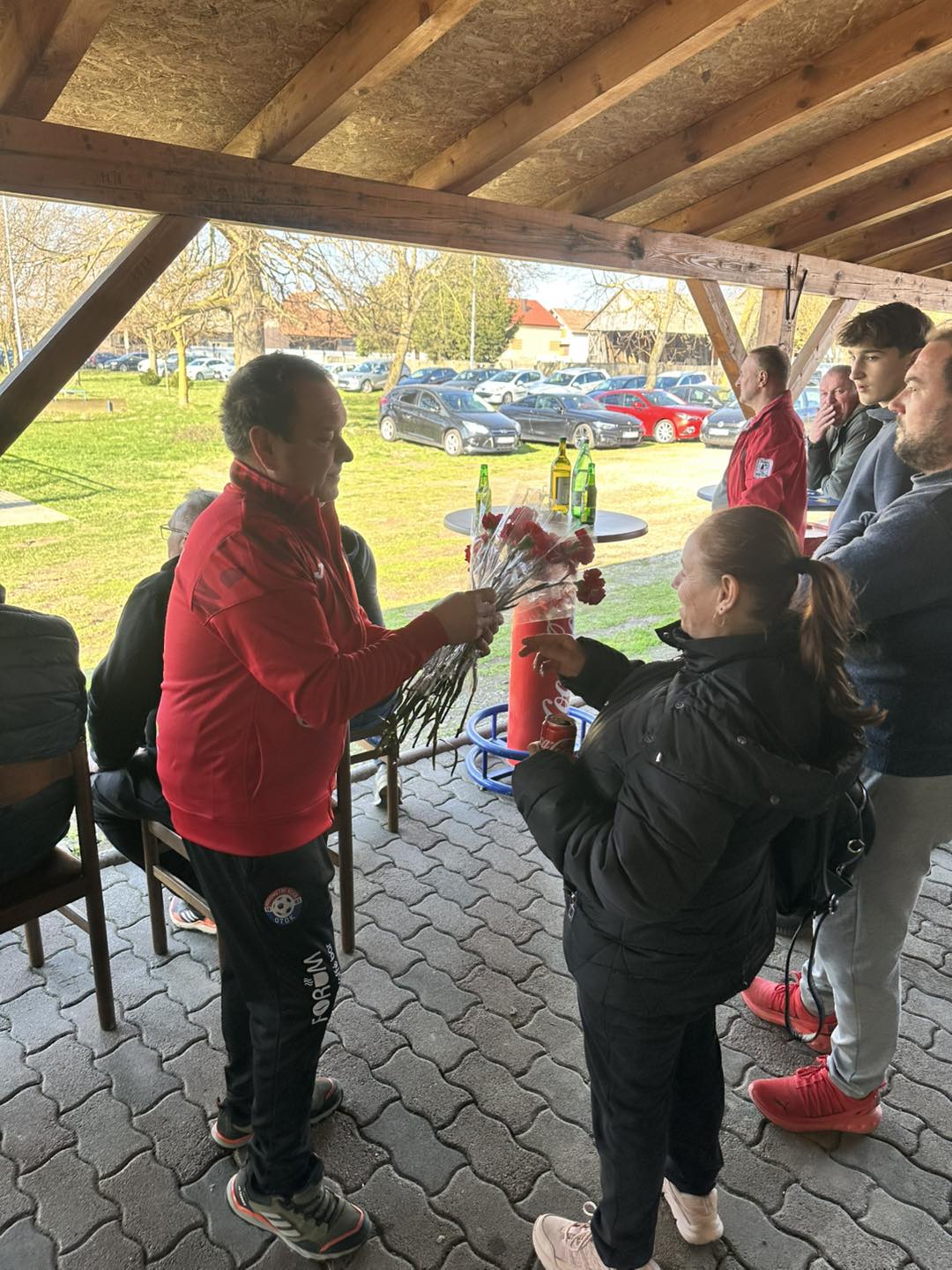 NK Otok dan žena (1)