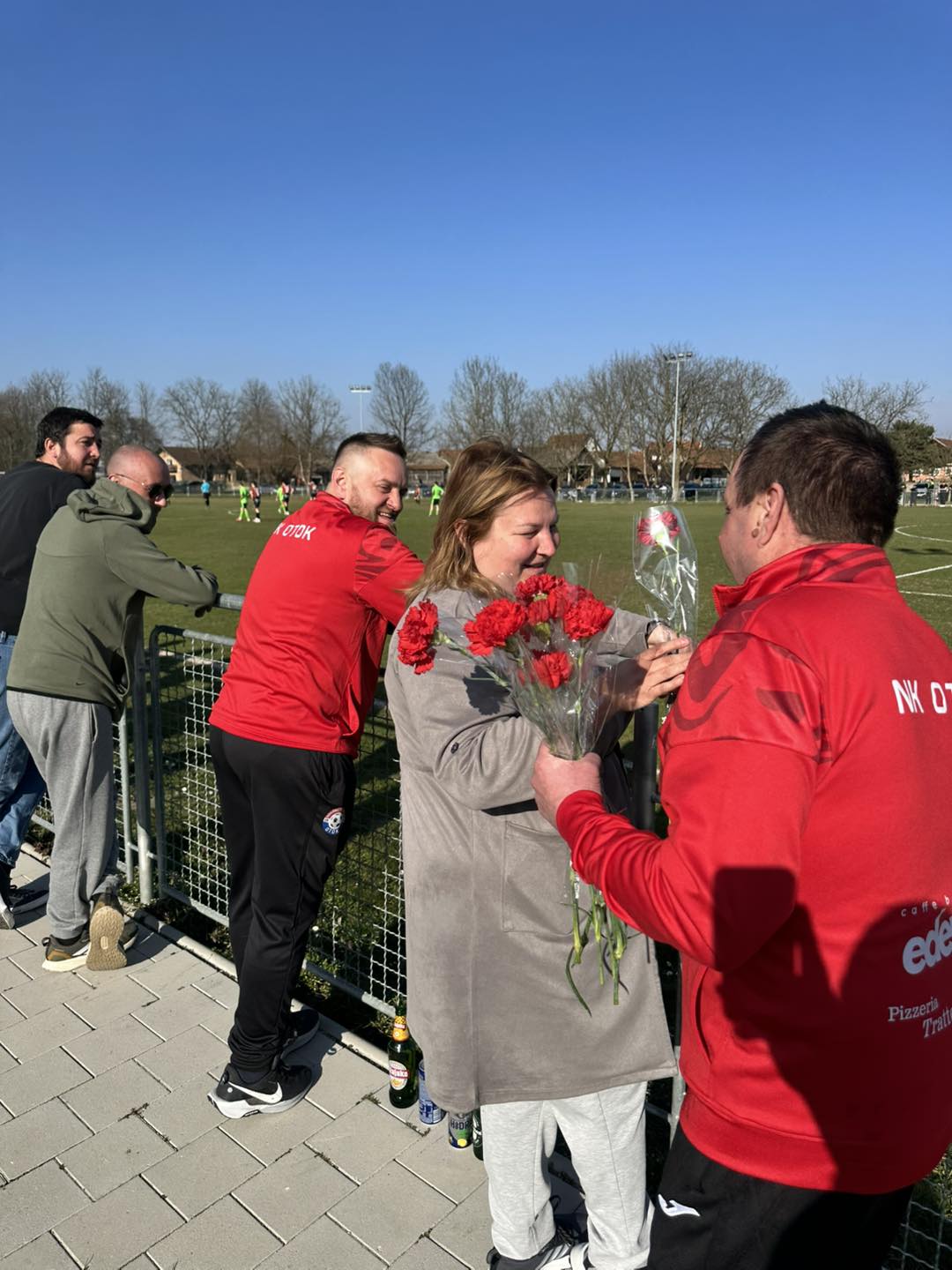 NK Otok dan žena (13)