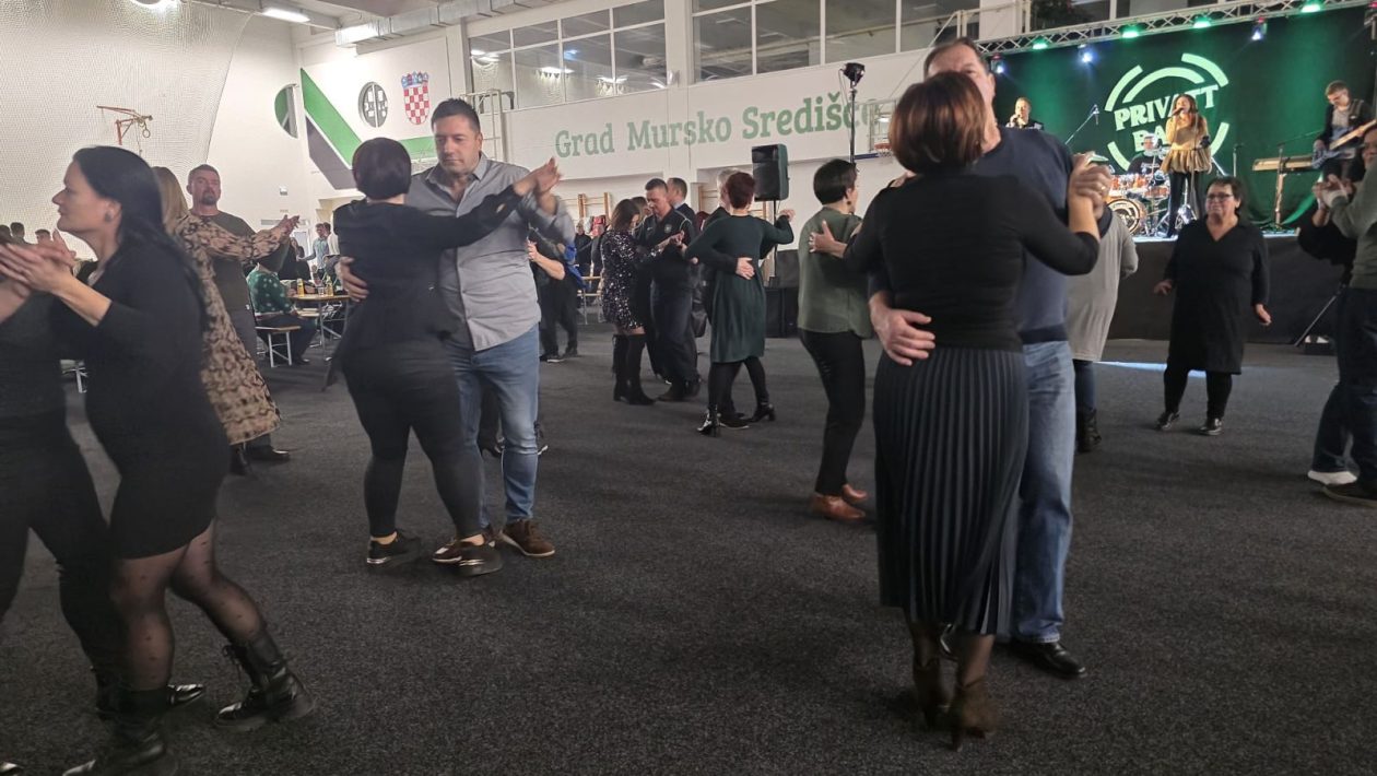 NK RUDAR Crno zeleno srce Murskog Središća kucalo u ritmu plesnjaka (6)