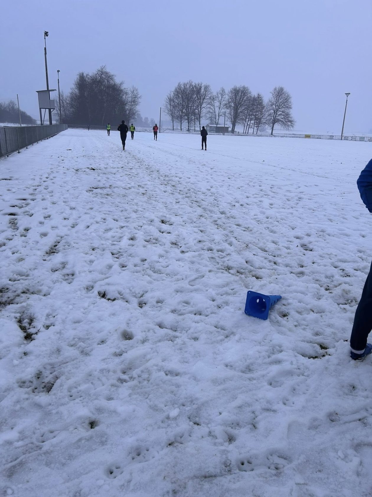 NK Sokol Vratišinec pripreme snijeg nogomet (3)