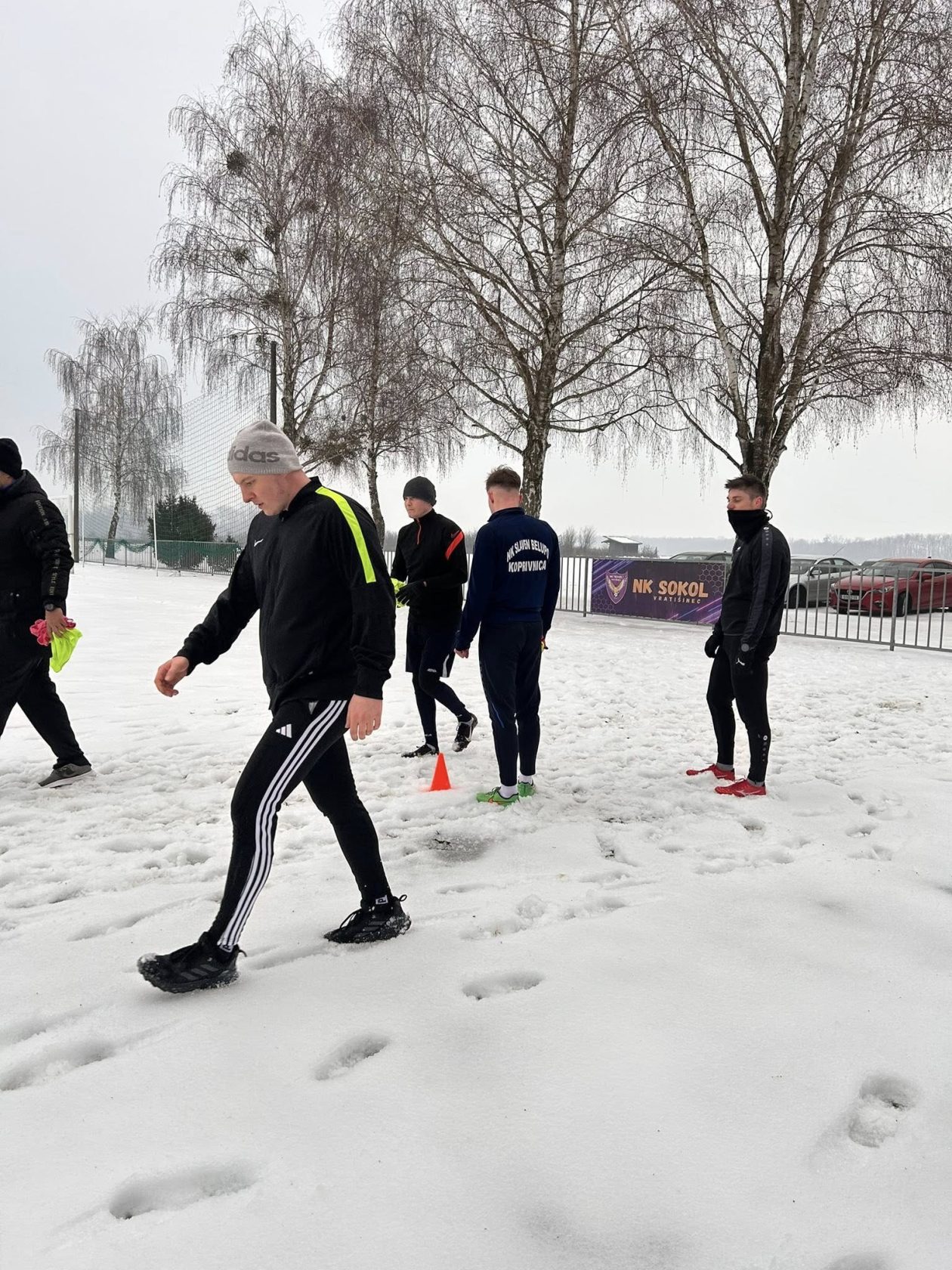 NK Sokol Vratišinec pripreme snijeg nogomet (7)