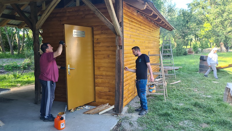 NOVO RUHO Ribiči iz Cirkovljana ne staju s radovima (3) NOVO RUHO Ribiči iz Cirkovljana ne staju s radovima (3)