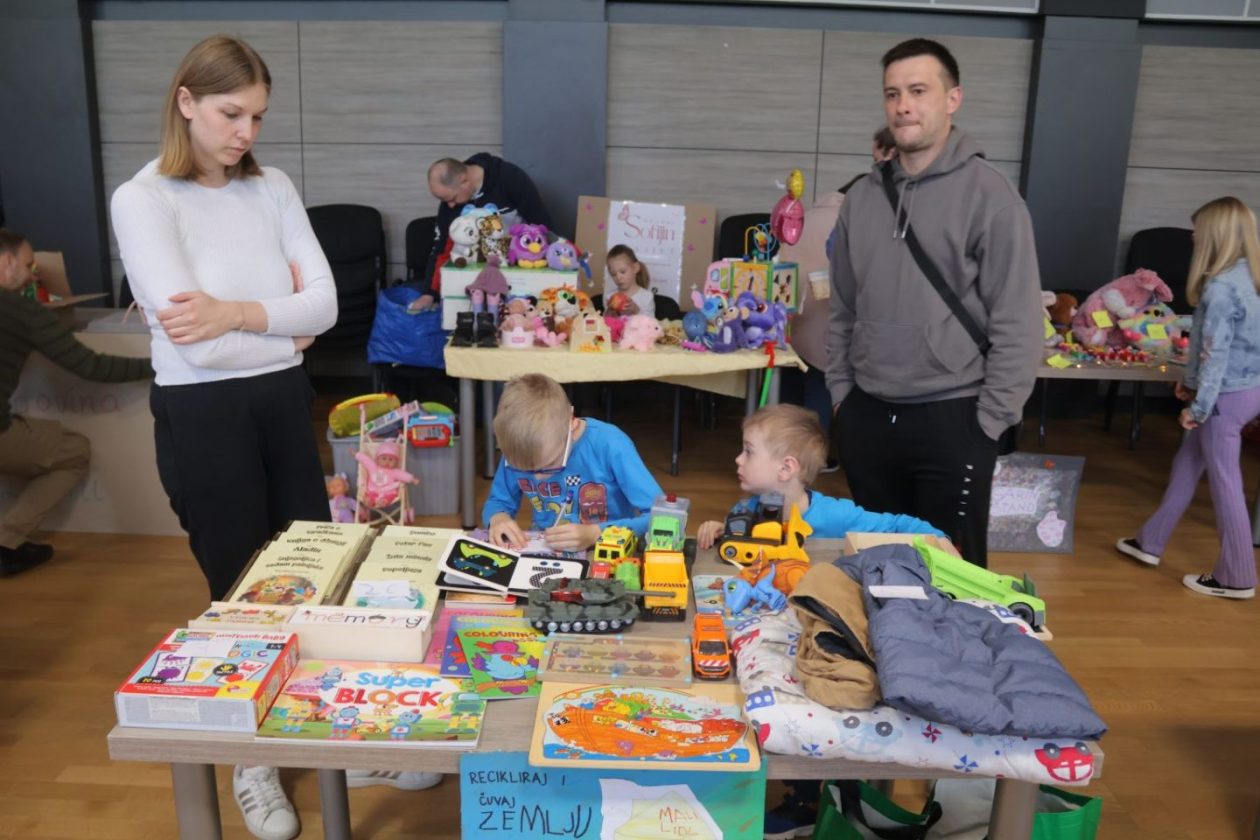 NOVO SELO ROK U znaku ekologije Stonoga organizirala inspirativan projektni dan (4) NOVO SELO ROK U znaku ekologije Stonoga organizirala inspirativan projektni dan (4)