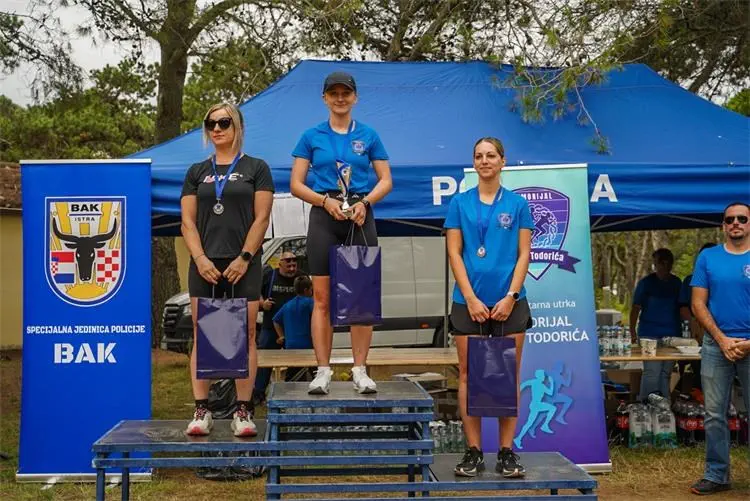 Na četvrtom Memorijalu Ivana Todorića međimurski policajci ostvarili odlične rezultate (6) Na četvrtom Memorijalu Ivana Todorića međimurski policajci ostvarili odlične rezultate (6)