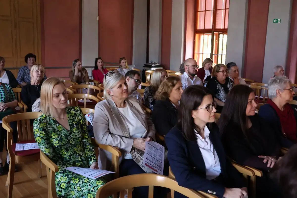 Nacionalni dan palijativne skrbi (12) Nacionalni dan palijativne skrbi (12)