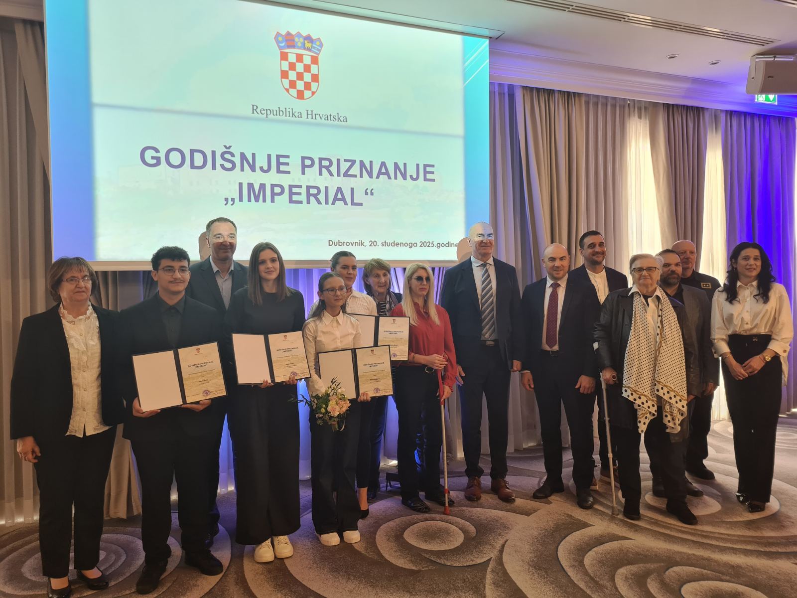 Nagrada Imperijal – gimnazija josip slavenski – udruga down (4)