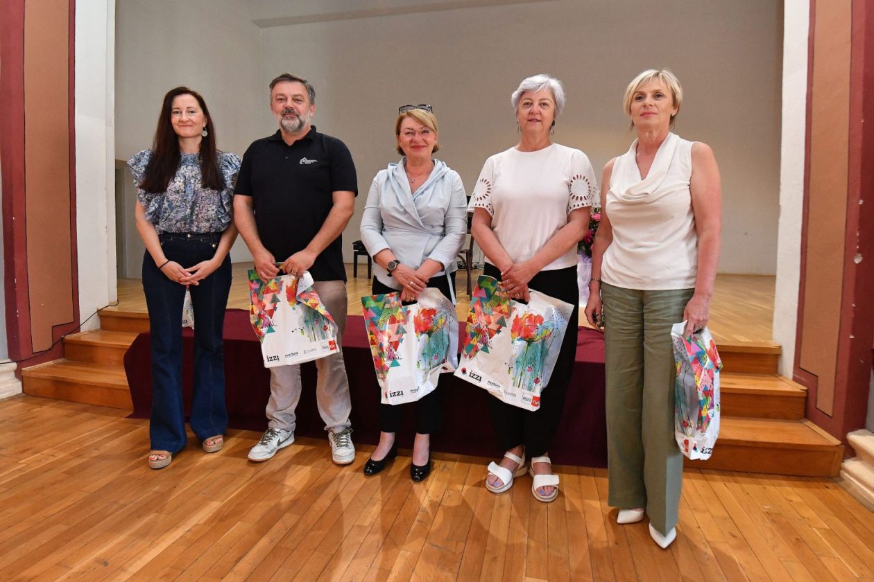 Nagrrađeni učenici Cakovec VŽR7Pixell (32) Nagrrađeni učenici Cakovec VŽR7Pixell (32)