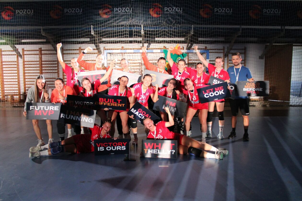 Najuspješnijim rukometašima Pozoj Handball Cupa uručene medalje 2025 (1) Najuspješnijim rukometašima Pozoj Handball Cupa uručene medalje 2025 (1)