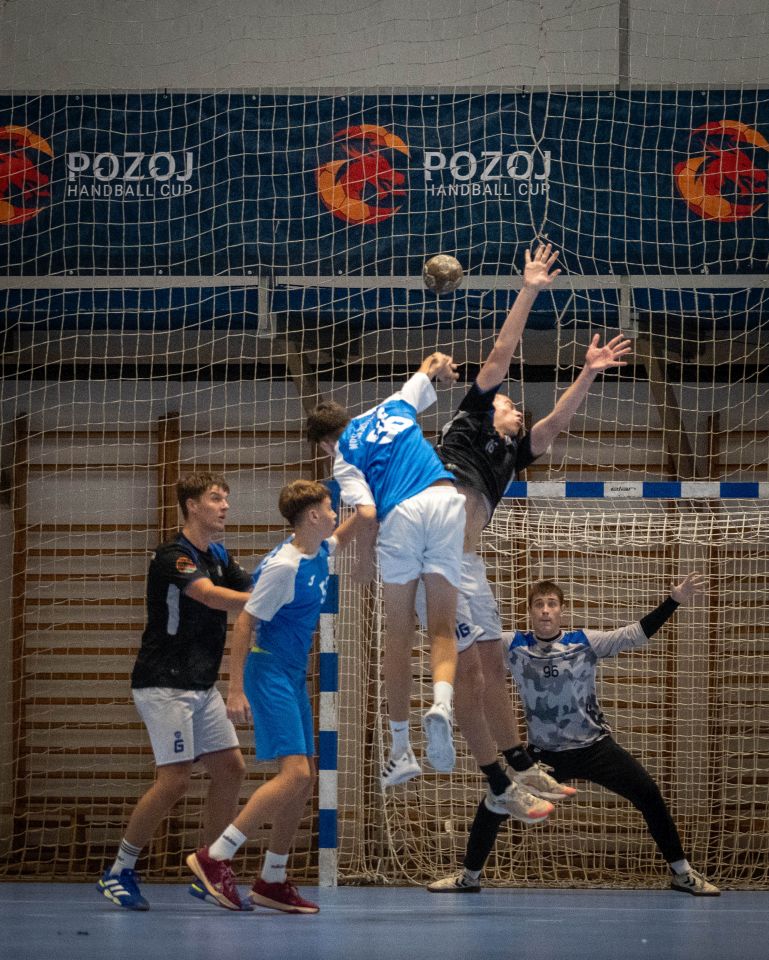 Najuspješnijim rukometašima Pozoj Handball Cupa uručene medalje 2025 (11) Najuspješnijim rukometašima Pozoj Handball Cupa uručene medalje 2025 (11)