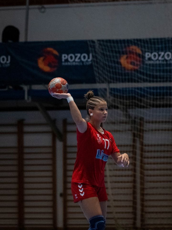 Najuspješnijim rukometašima Pozoj Handball Cupa uručene medalje 2025 (20) Najuspješnijim rukometašima Pozoj Handball Cupa uručene medalje 2025 (20)