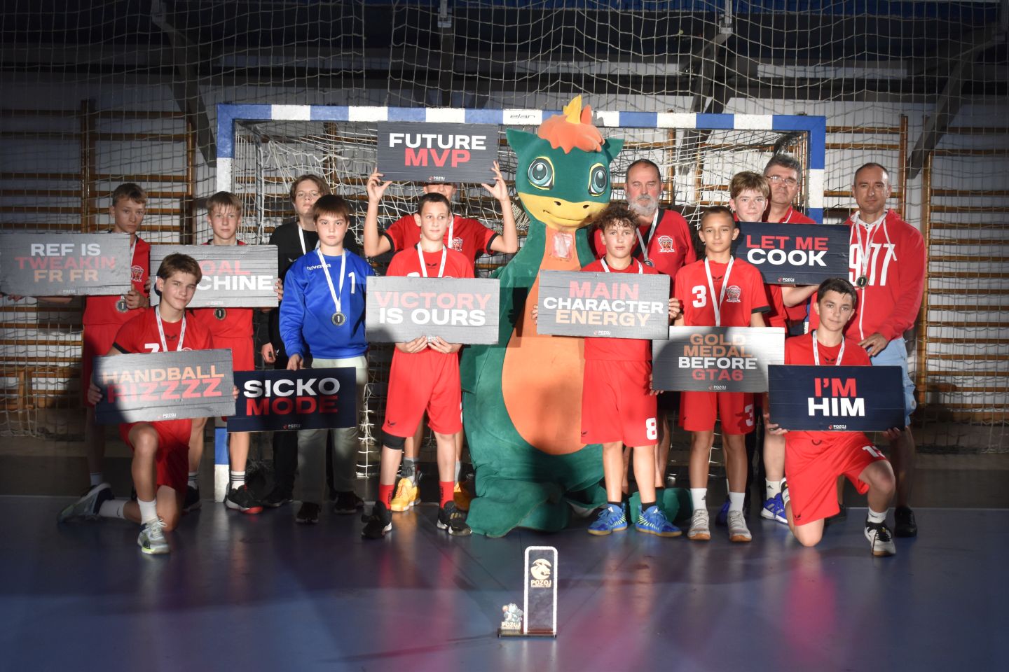 Najuspješnijim rukometašima Pozoj Handball Cupa uručene medalje 2025 (23) Najuspješnijim rukometašima Pozoj Handball Cupa uručene medalje 2025 (23)