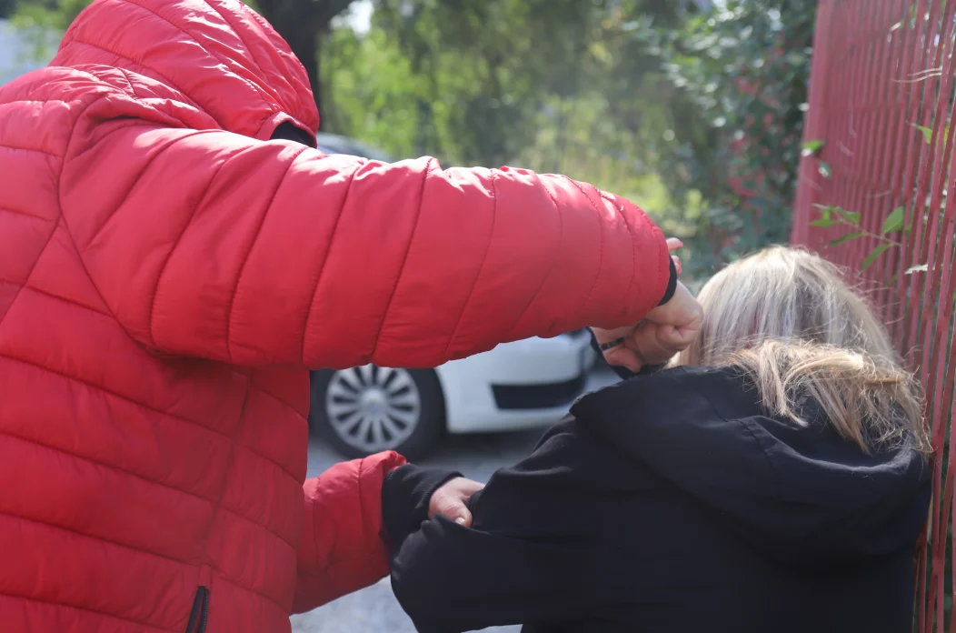 Nasilje, nasilje nad ženama, tučnjava, ilustracija (5) Nasilje, nasilje nad ženama, tučnjava, ilustracija (5)