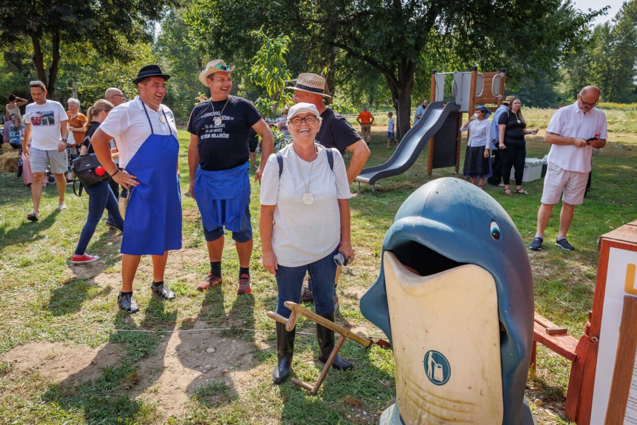 Natjecanje – košnja trave 5 Natjecanje – košnja trave 5