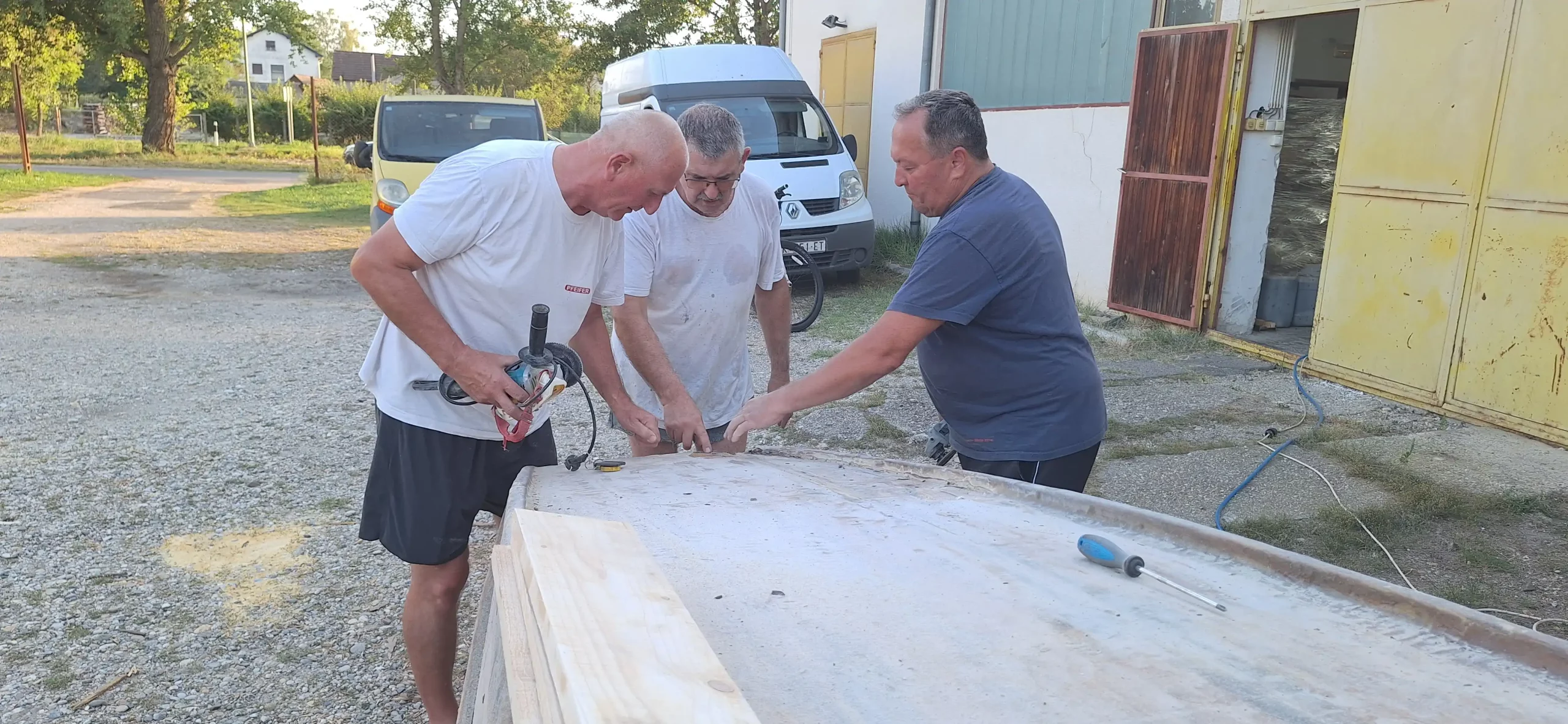 Nautički klub Fljojsar popravlja stare brodove (4)