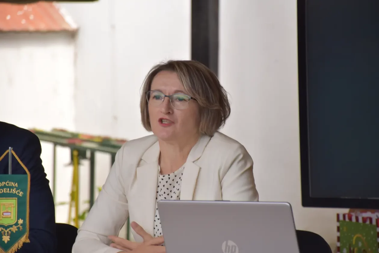 Nedelišće, Centar kulture, Početna konferencija (21) Nedelišće, Centar kulture, Početna konferencija (21)