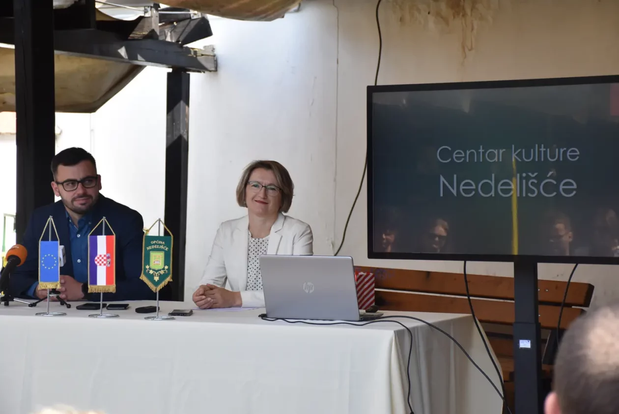 Nedelišće, Centar kulture, Početna konferencija (8) Nedelišće, Centar kulture, Početna konferencija (8)