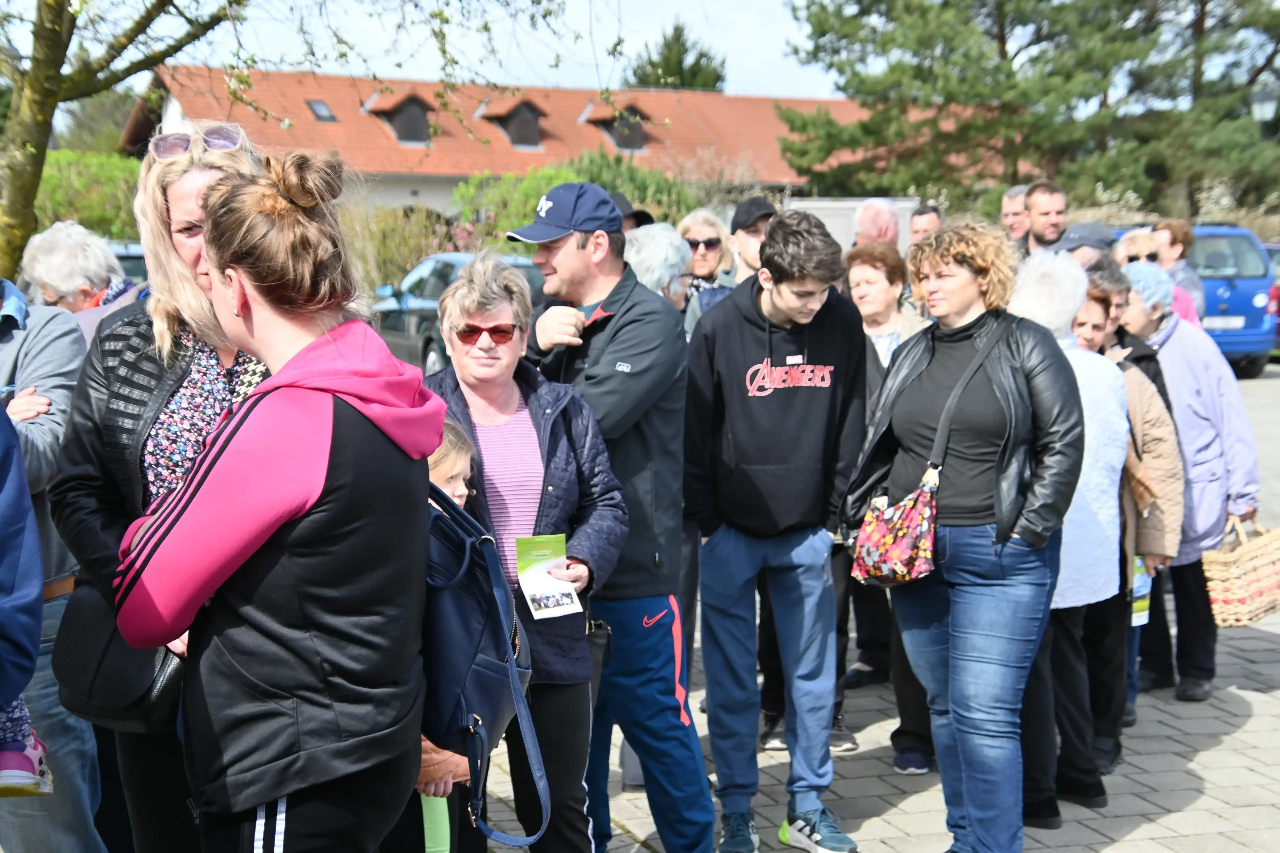 Nedelišće dijeljenje srdela (17) Nedelišće dijeljenje srdela (17)