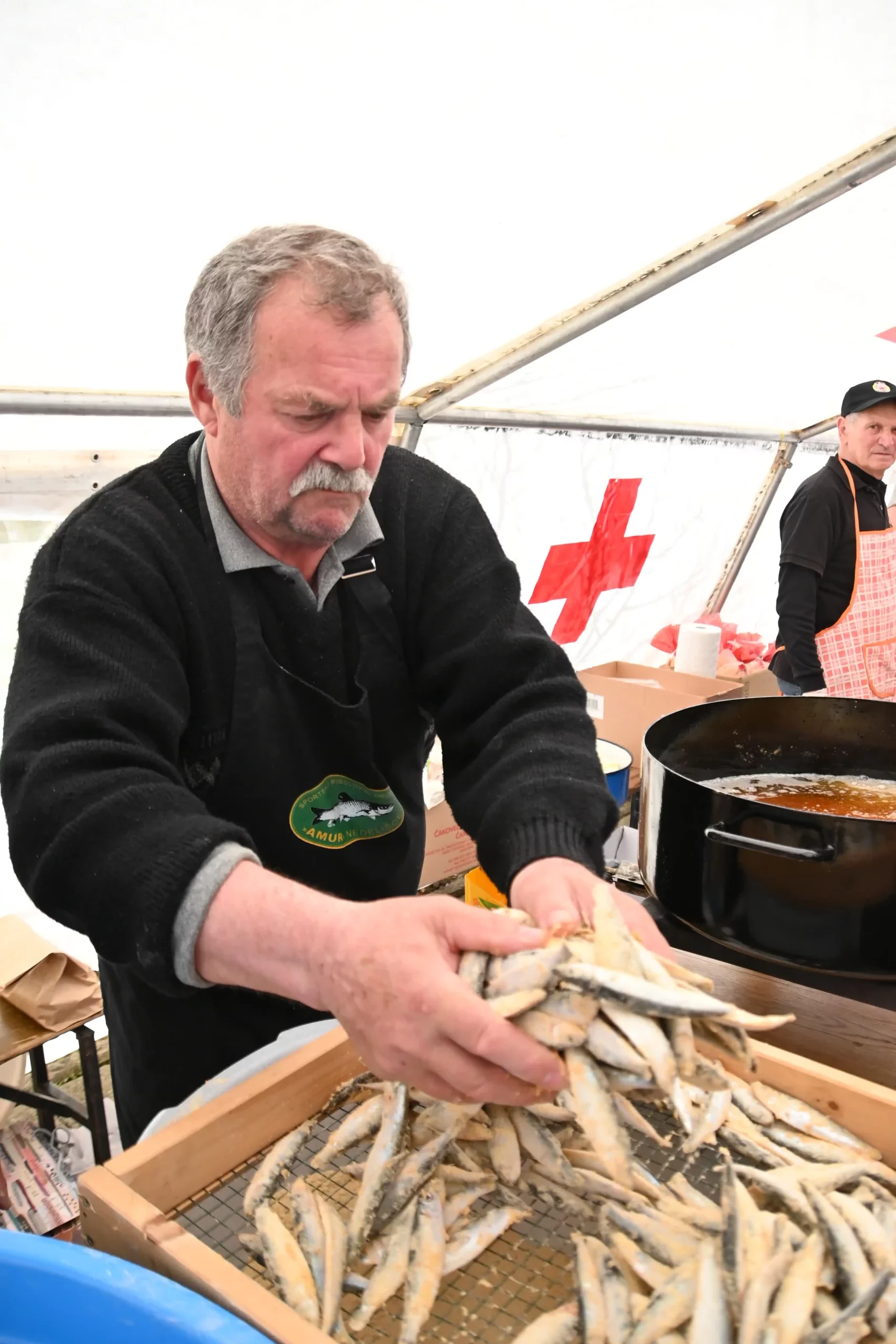 Nedelišće dijeljenje srdela (6) Nedelišće dijeljenje srdela (6)