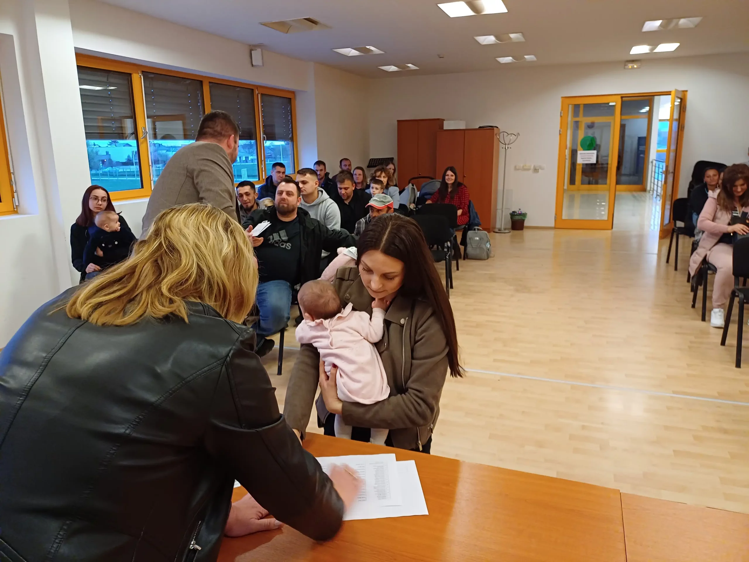 Nedelišće podjela bonova novorođenčadi (7) Nedelišće podjela bonova novorođenčadi (7)