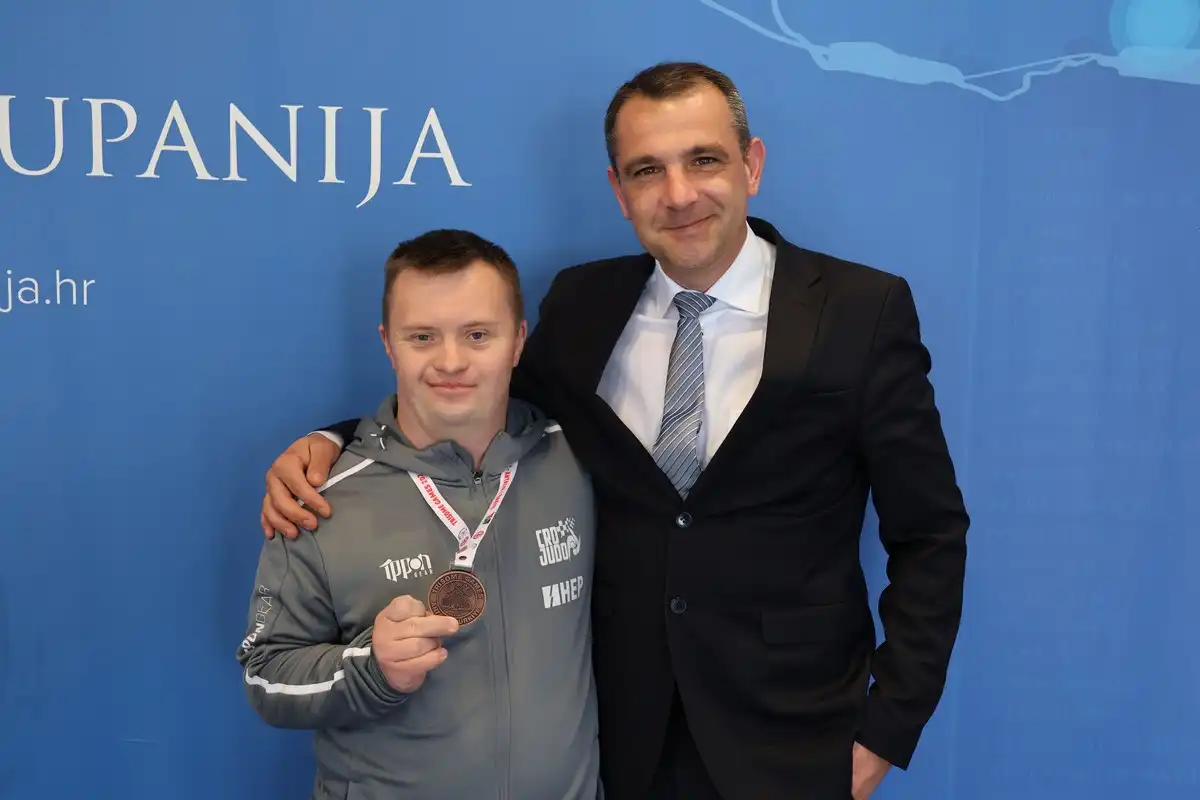 Nenad Vrbanec i Matija Posavec (2) Nenad Vrbanec i Matija Posavec (2)