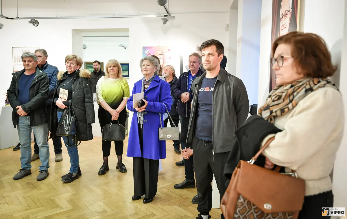 Nik Titanik izložba Nikola Plečko (4)