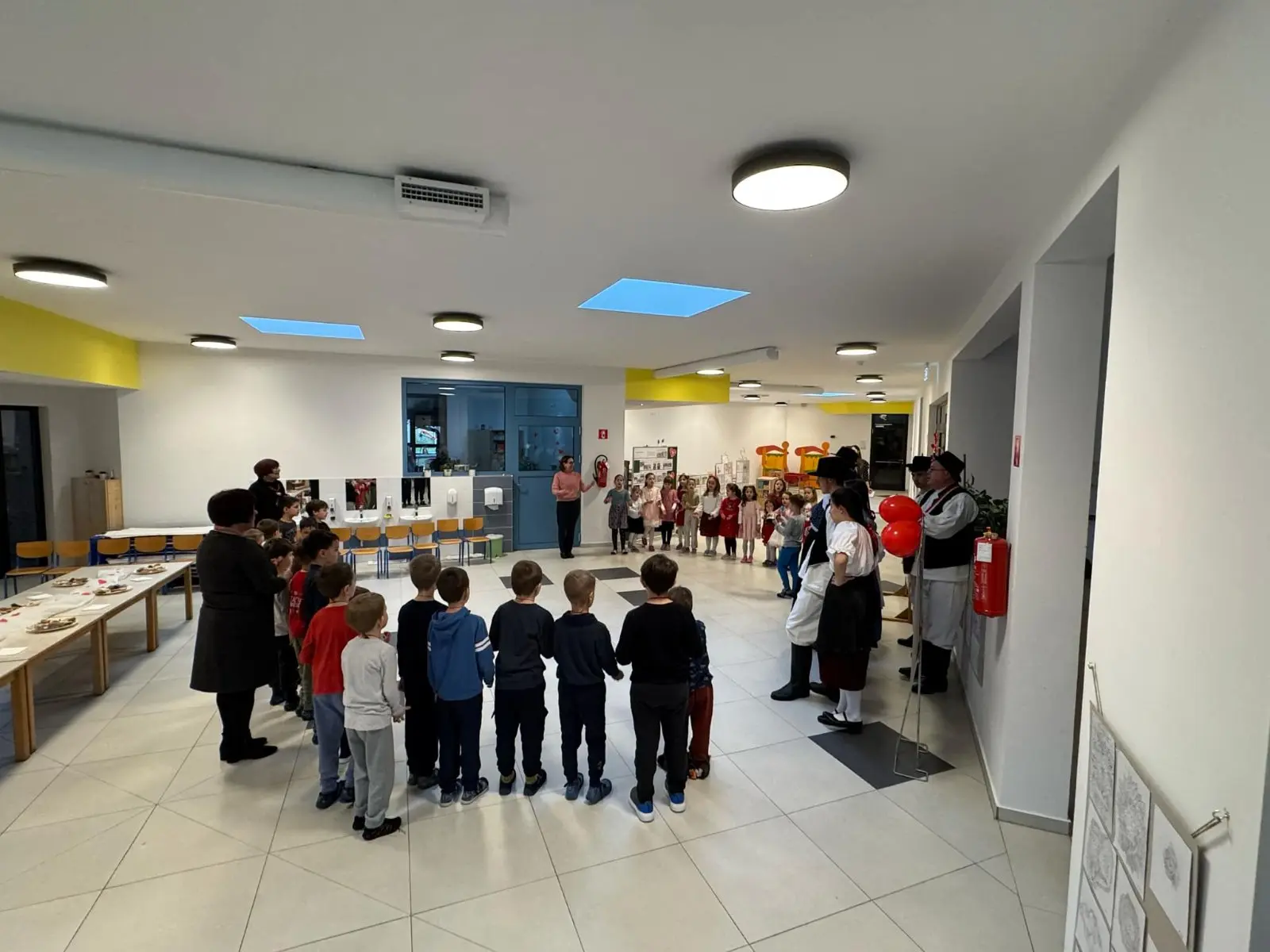 Nika Hren (5) Nika Hren (5)